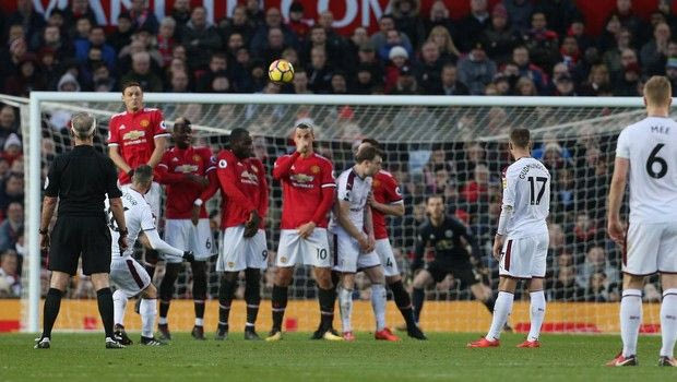 Ούτε τη Μπέρνλι δεν μπορεί να νικήσει αυτή η Γιουνάιτεντ