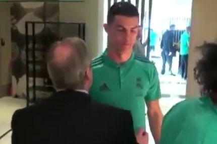 Με το… ζόρι αγκαλιάστηκαν Κριστιάνο Ρονάλντο – Πέρεθ