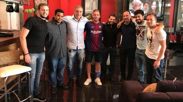 Πάει στην FIFA την Μπαρτσελόνα η Γκρέμιο για μία… φωτογραφία!