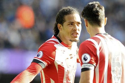 Ο “Mr 85.000.000 ευρώ” της Λίβερπουλ βάζει και γκολ αλά Μέσι!