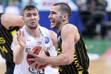 Ο Μποχωρίδης αλλάζει τον Άρη και του χαρίζει διπλά