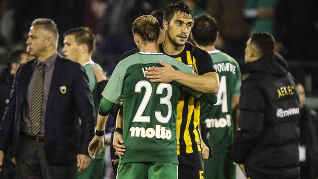 Αυτός είναι ο αριθμός του Χουλτ στην ΑΕΚ