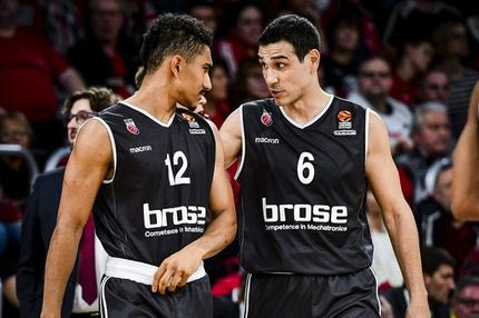 Αποθέωσε στα ελληνικά τον Ζήση η Μπάμπεργκ