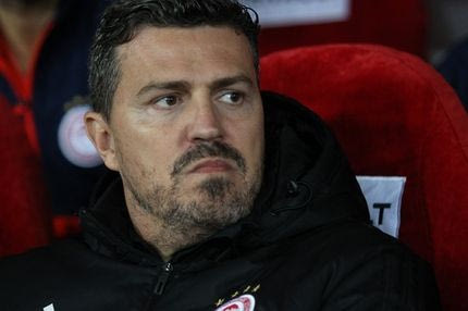 Ο Γκαρθία πήρε το πρώτο χειροκρότημα