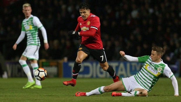 Με ντεμπούτο Σάντσες και γενέθλια Μουρίνιο πώς να μην νικήσει η Γιουνάιτεντ;