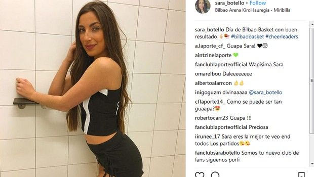 Γιόρτασε μεταγραφή 65.000.000 ευρώ με φιλί εντός γηπέδου!