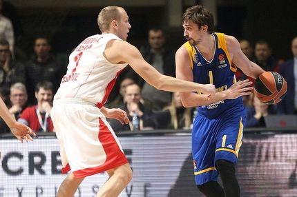 Νίκησε και περιμένει τον Ολυμπιακό η Χίμκι