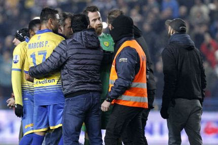 Οργή λαού στο Αγρίνιο, τρίζει η καρέκλα του Χάβου