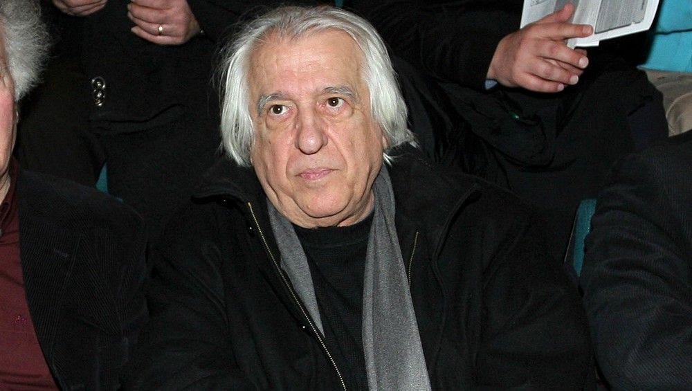 Το ’69 έγραψε τον “ύμνο” της Αθλητικής Κυριακής. Το ’18 έγινε πρόεδρος της ΕΡΤ