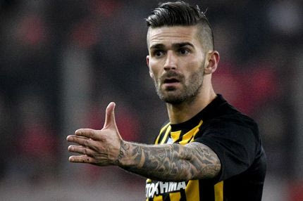 Τα “έσκασε” για Λιβάγια η ΑΕΚ!