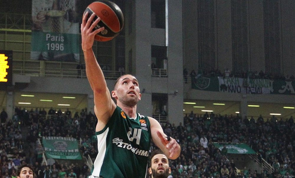 Ο Πασκουάλ δεν περιμένει (προς τον παρόν) τον Λοτζέσκι