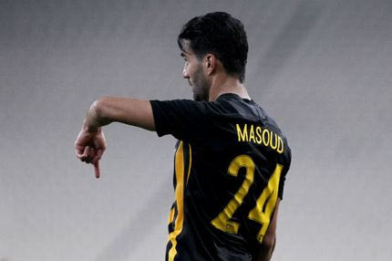 Μήπως ο Μασούντ να πληρώνεται και για βοηθός του Χιμένεθ;