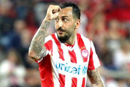 Ποιος Παγιέ; Οι Έλληνες έβγαλαν τα… γιαταγάνια για “Μητρογκόλ”