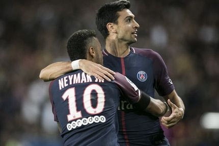 Δέχεται μείωση μισθού 30% για να την… κοπανήσει από την Παρί!