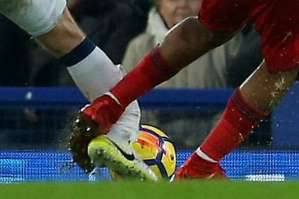 Εικόνες σοκ στο Έβερτον – Γουέστ Μπρομ