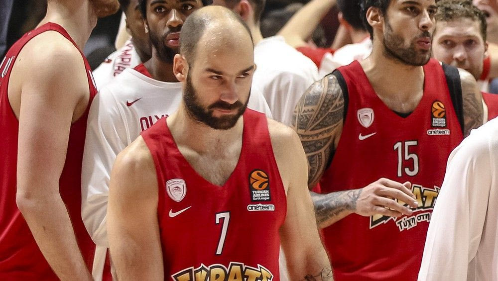 Ή τον αλλάζει (τον Σπανούλη) ή βουλιάζει (ο Ολυμπιακός)