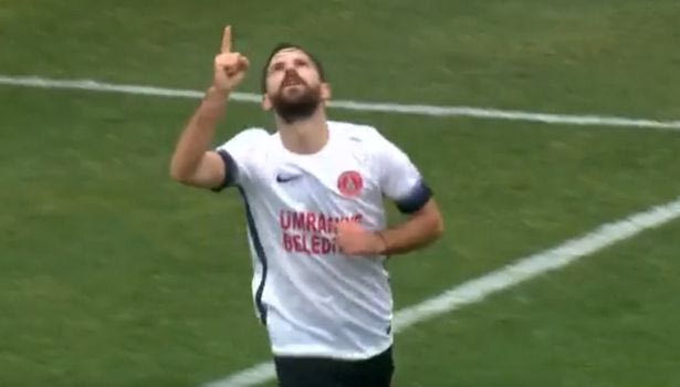 Στην κορυφή με… επτάρα Βασιλόγιαννης, Κλέιτον στην Τουρκία!