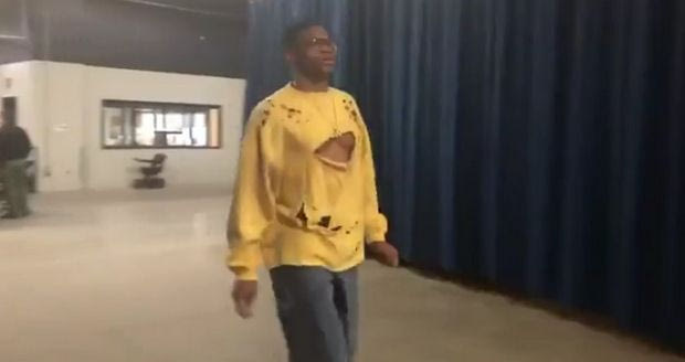 Ο Γουέστμπρουκ μας έστειλε με 46 πόντους και το απίθανο t-shirt του