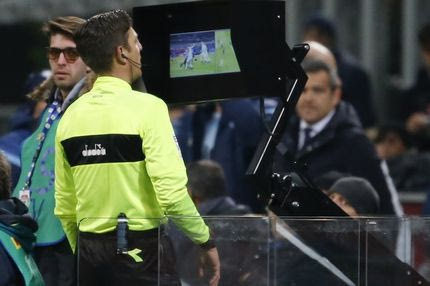 Πού βρέθηκαν τα λεφτά για το VAR!