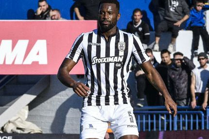 Είδε πέναλτι ο Βαρέλα και δεν το διαπραγματεύεται