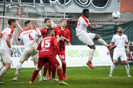 Γκέλα η Παναχαϊκή και φωτιά για τη δεύτερη θέση