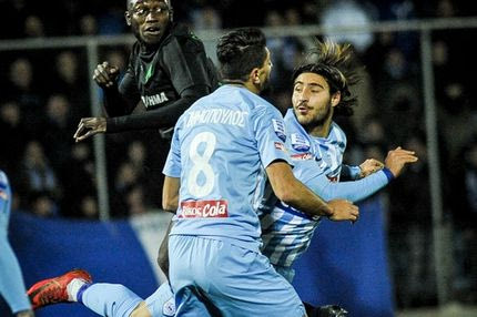 Υβριστικά συνθήματα κατά Χριστοβασίλη, παρά τις εξηγήσεις του δεύτερου