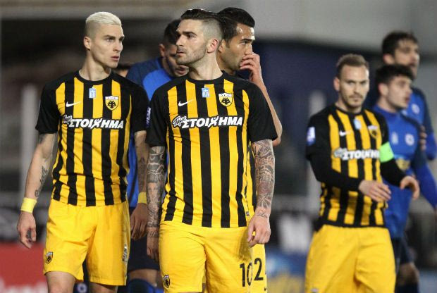 Ατάκες τίτλου στα αποδυτήρια της ΑΕΚ παρά την απώλεια στο Περιστέρι