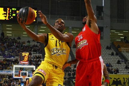 Τον “έκοψε” ο Σάκοτα για χάρη του Πάντερ