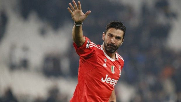 “Έγραψε” ο Μπουφόν με ατάκες για… θανάτο και ματαιοδοξία!