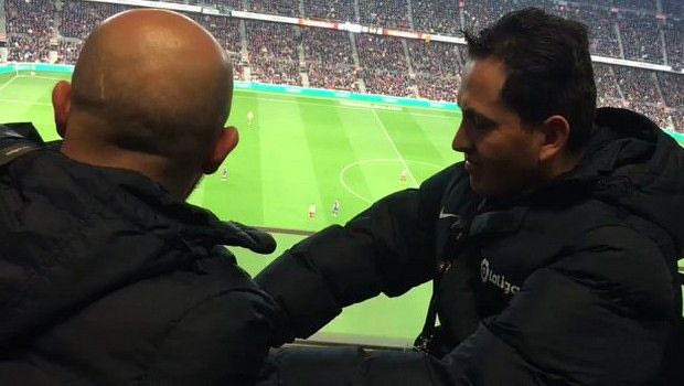 Ο τυφλός και κουφός φίλαθλος που ΣΥΓΚΛΟΝΙΣΕ το “Καμπ Νόου”!