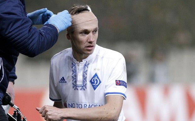 Ο Χαρμάς έψαξε την κόκκινη και… δεν την πήρε ΠΟΤΕ