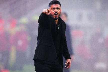 Ο Γκατούζο έκανε μάγκα και το βοηθό διαιτητή!