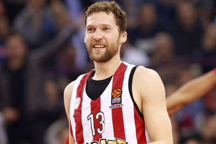 Έκανε ρεκόρ και έβαλε τρίποντο μέχρι και ο Μακλίν!