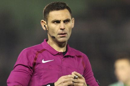 “Εμφανίστηκε” ο Κομίνης… διαδικτυακά!