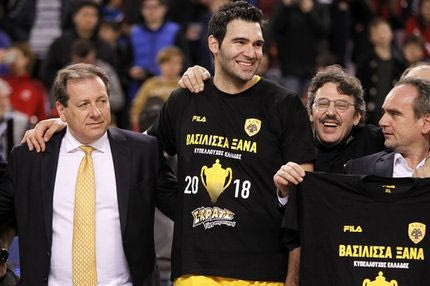 Ο θριαμβευτής Μαυροειδής θυμήθηκε μέχρι τον… Καρρά!