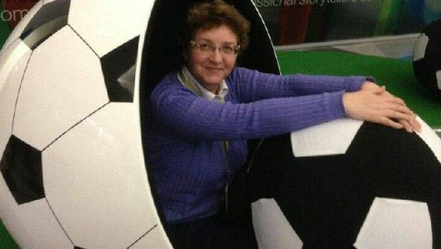 Βάσω Μόραλη: η πρώτη γυναίκα σπορτκάστερ στο Ραδιόφωνο 24/7