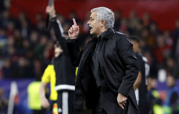 Μουρίνιο και Σάντσες κάνουν… δώρο στη Ρεάλ παικταρά!