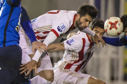 Δεν μπορούν τα παλικάρια (του Ολυμπιακού). Της ΑΕΚ μπορούν…