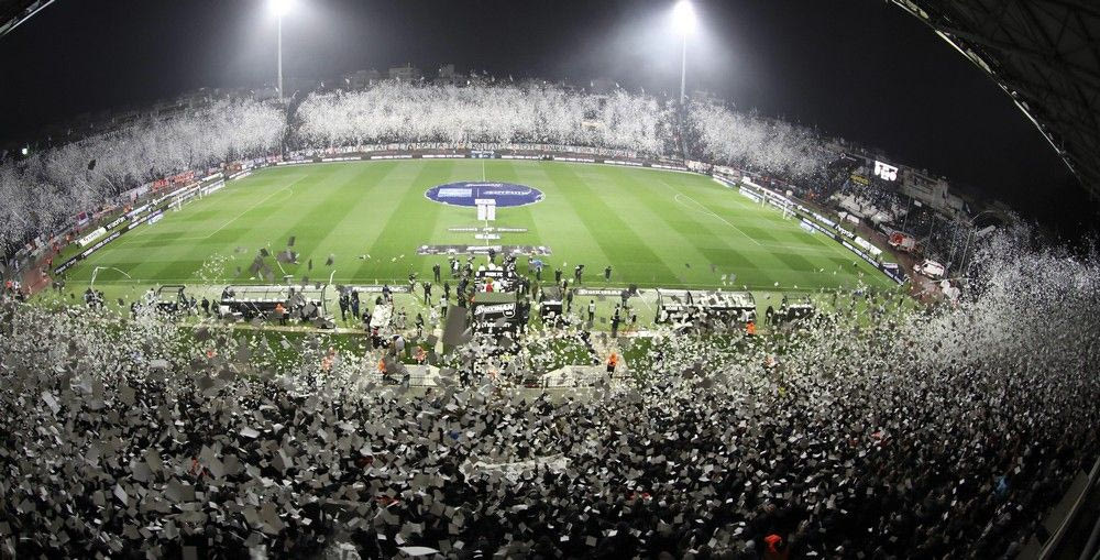 Ο ΠΑΟΚ αιωρείται πάνω από την τρύπα που ο ίδιος άνοιξε