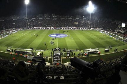 Το πανό στην Τούμπα που διχάζει