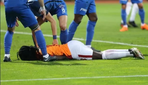 Έχασε τις αισθήσεις του στο γήπεδο ο Γκομίς