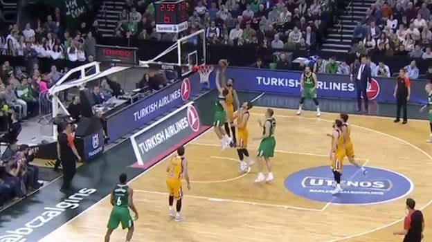 Ο Τάιλερ Χάνεϊκατ “έσβησε” τον Πάνγκος