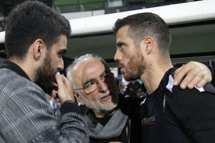 Διάλογος στο Instagram Σαββίδη – Βιεϊρίνια για τη διακοπή!