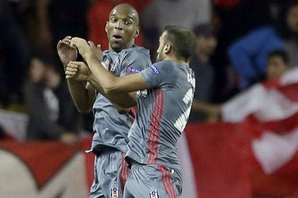 Δυο φορές έκρυψαν το τόπι Νεγρέδο – Μπάμπελ