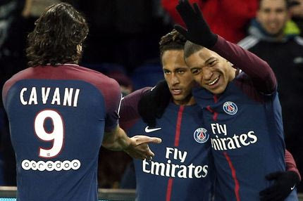 Η τέχνη του να… χάνεις 1 δις Ευρώ στο ποδόσφαιρο