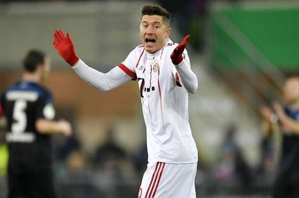 Τι να τον κάνει τον Λεβαντόφσκι όταν οι άλλοι τα βάζουν μόνοι τους;