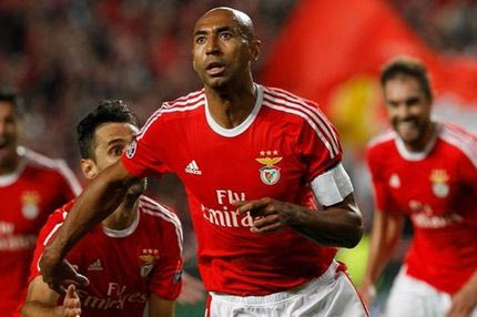 Ο Λουιζάο είναι ΑΡΧΗΓΟΣ με τα όλα του!