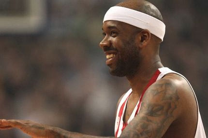 Ο Μπόμπι Μπράουν πόσταρε video για να γιορτάσει την… επιστροφή του!