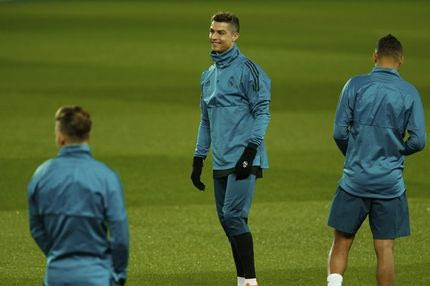 Τρελάθηκε ο πιτσιρικάς με τον Κριστιάνο Ρονάλντο (VIDEO)