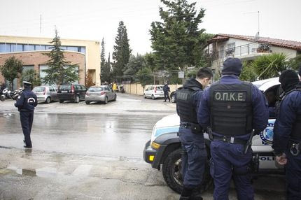 Εγραφε με το κινητό του τη διαδικασία αλλά τον εντόπισε η δικαστής!